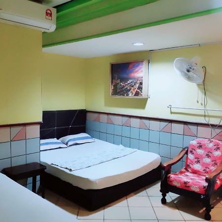 سانداكان Rose Guesthouse المظهر الخارجي الصورة