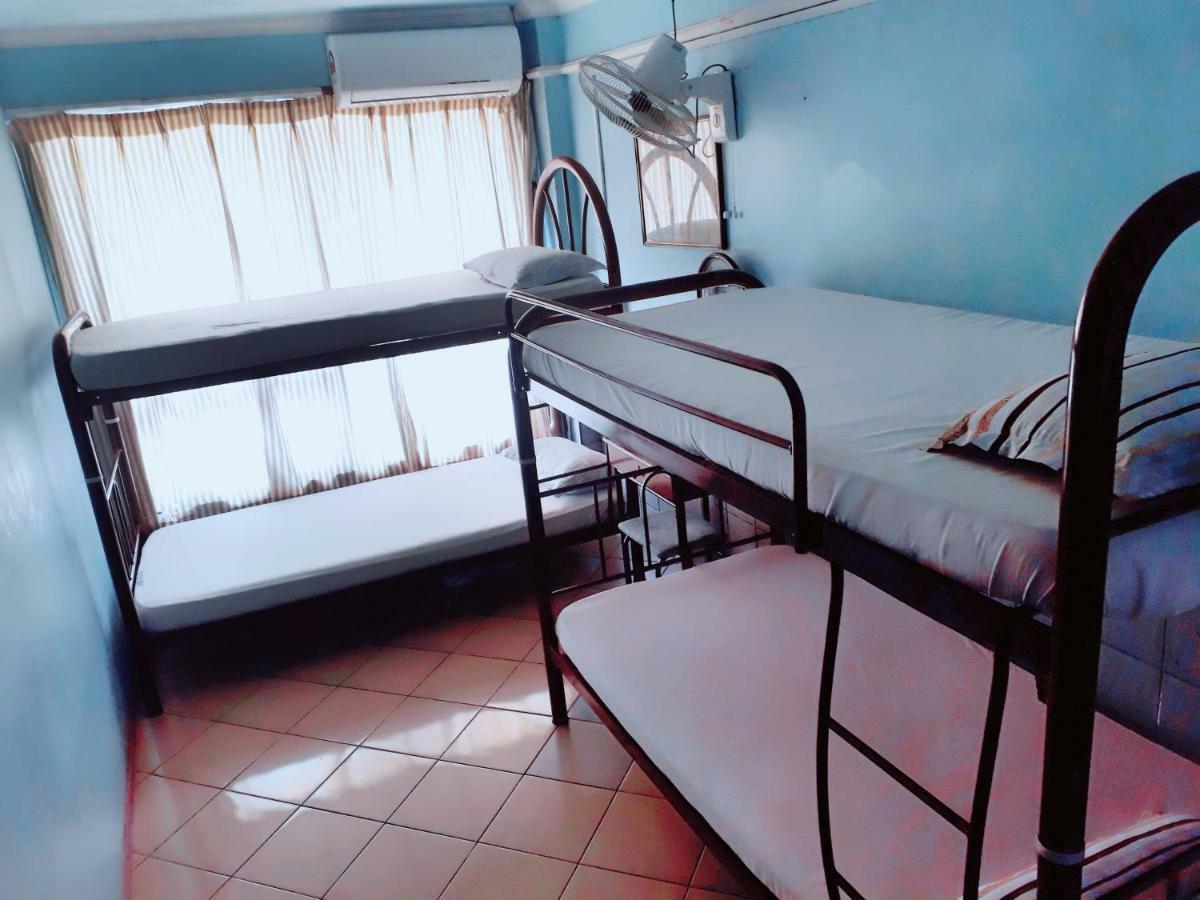 سانداكان Rose Guesthouse المظهر الخارجي الصورة