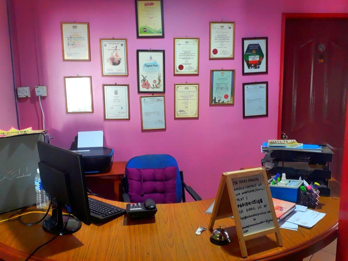 سانداكان Rose Guesthouse المظهر الخارجي الصورة